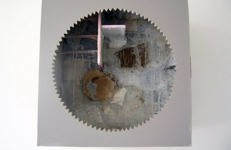 Untitled, Assemblage, 39x39 cm.